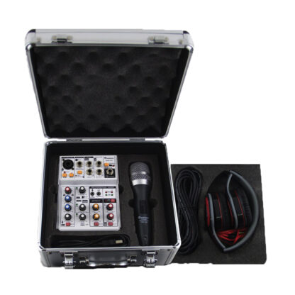 STUDIO 4 KIT Mezcladora 4 CH, Audifonos Y Mic SOUNDTRACK
